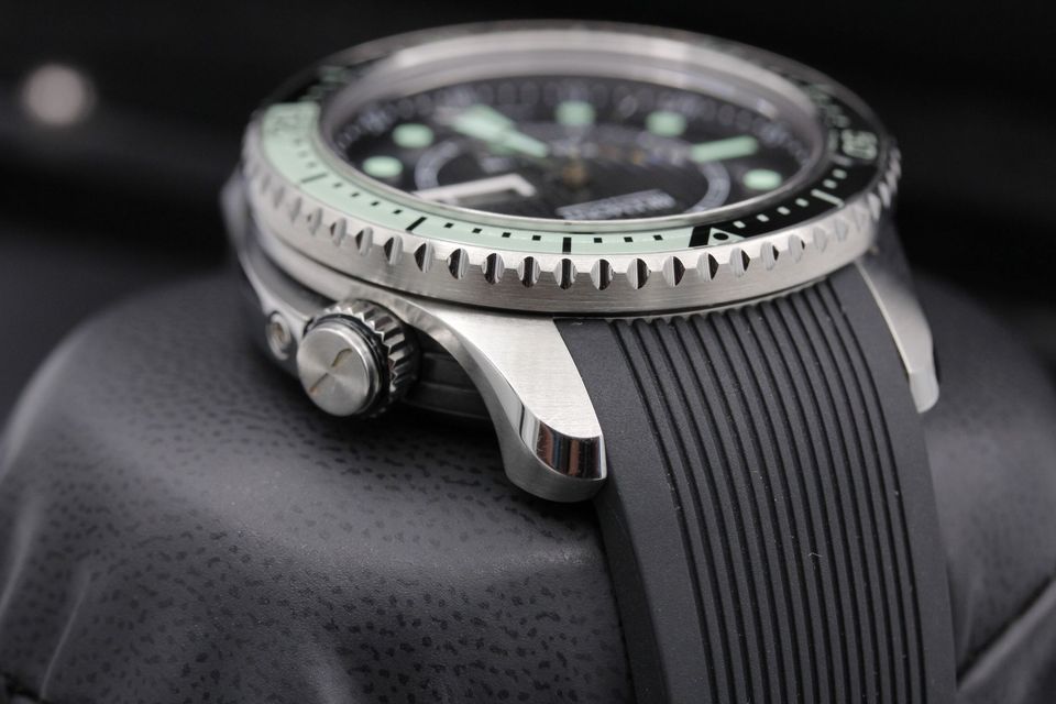 Bremont Supermarine S500/BK-GN Image 4
